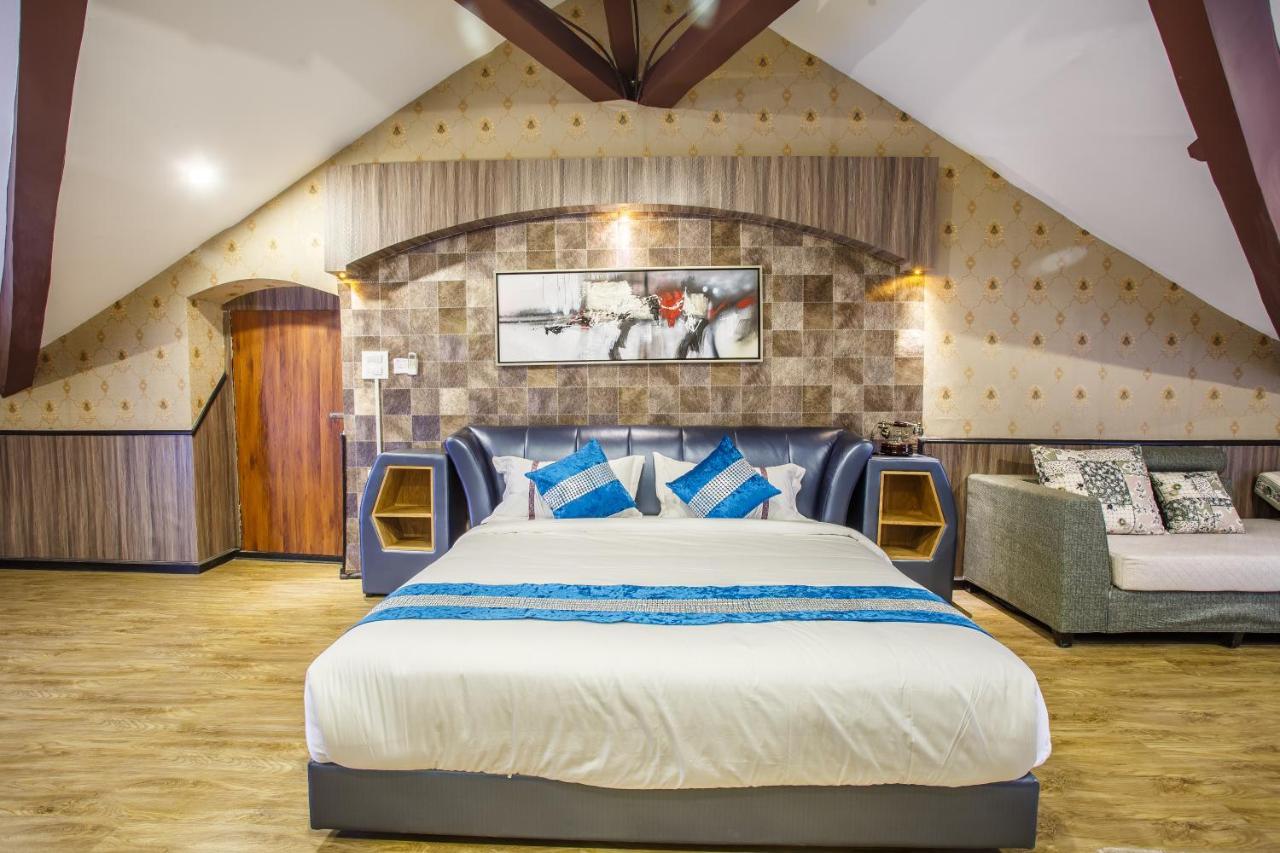 Royal Empire Boutique Hotel Катманду Экстерьер фото