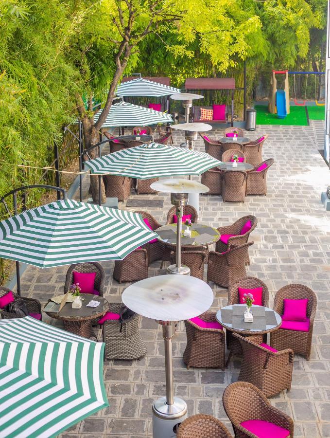 Royal Empire Boutique Hotel Катманду Экстерьер фото