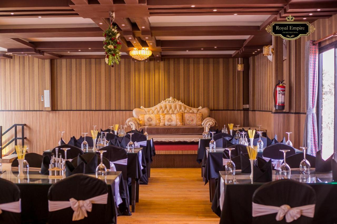 Royal Empire Boutique Hotel Катманду Экстерьер фото
